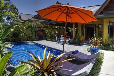 Image de Villa exotique avec piscine, jacuzzi et transfert gratuit - à 650 mètres de la côte