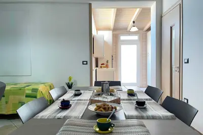 Image de Maison unifamiliale, 6 places, Ă 10 minutes de Gallipoli et de la mer
