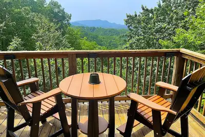 Image de Une chanson d'oiseau: Vues spectaculaires! Isolé, Top Services, à quelques minutes de Pigeon Forge & Gatlinburg