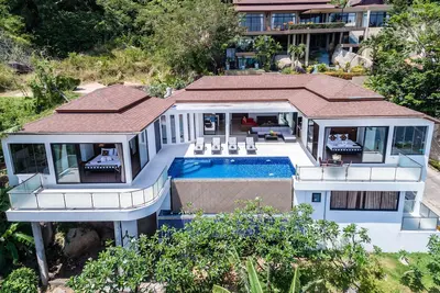 Sunny Banks: Villa avec 4 chambres et vue sur la mer