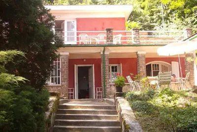 Image de Près de la plage appartement avec vue sur le lac