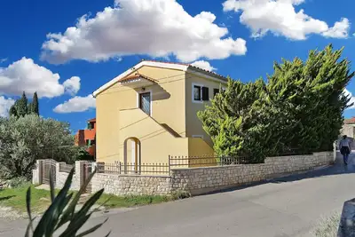 Image de Maison de vacances Premantura pour 1 - 12 personnes avec 4 chambres à coucher - Maison de vacances