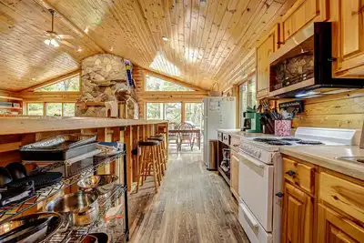 Image de Point Lodge sur la plus grande chaîne de lacs du monde