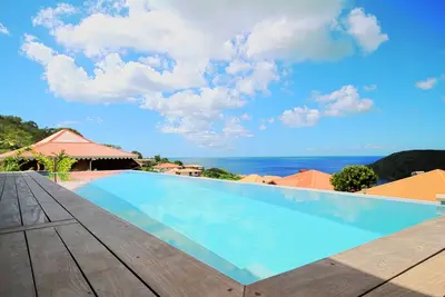 Promo 20% du 26/07/25 au 31/08/25 Villa avec piscine à débordement (Mqaa08)