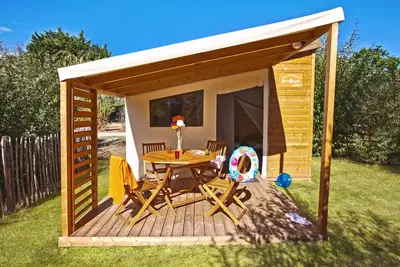 Image de Funflower Standard 20m² \/ 2 chambres - terrasse (sans sanitaires privatifs) 4 personnes