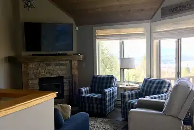 Image de Saddleback Mountain 3-4 Br condo avec vue près de Rangeley