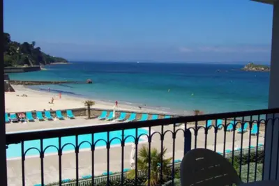 Image de D4218 - Appt T. 2 RÉSIDENCE Avec Piscine Directement Sur La Plage De Treboul
