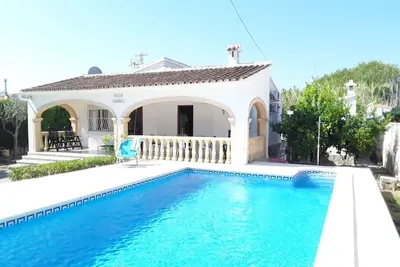 Image de Villa à Oliva bord de mer, plage, piscine, centre équestre Oliva Nova