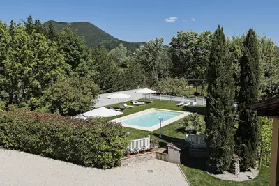 Image de Appartement 3 \"Madama Butterfly\" une atmosphère magique dans la campagne toscane