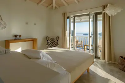Image de Armonia Boutique Hotel: Chambre supérieure spectaculaire avec vue sur la mer