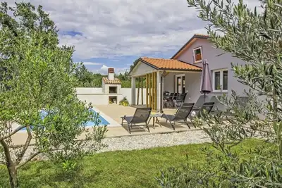 Image de Natasha à Pamići (maison pour 6-8 personnes)