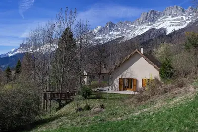 Image de Maison familiale 170m2 \/ 5 chb. \/10pers. dans parc naturel Trièves\/Vercors