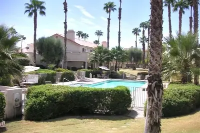 Image de Palm Springs / Palm Desert en Californie Belle Condo