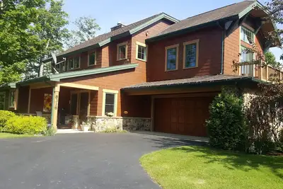 Image de Condo de luxe à Peek'nPeak