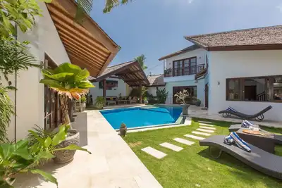 Image de Villa de 3 chambres au coeur de Seminyak
