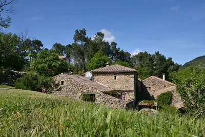 Image de --- \"ferme-gite\" Mas de la Font des Roches ----
