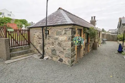 Image de Fir Tree Cottage, gîte de caractère à Criccieth, Ref 1002544