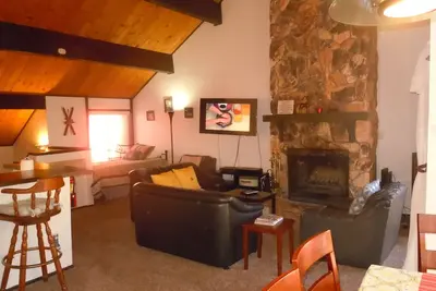 Image de 2. Maison de ville de 5 chambres Ă la base de la station de ski Snow Summit!