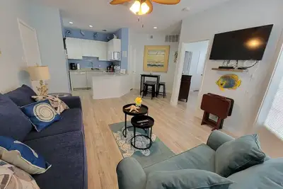 Image de Ocean Melody - Super 1/1 Condo, à seulement 1 pâté de maisons de la plage, excellentes installations