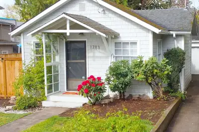 Image de Maison d'une chambre à l'emplacement souhaitable de Bush Park