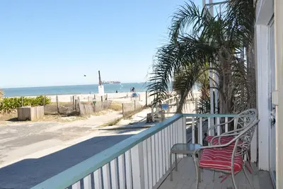 Studio vue mer avec patio face à l'océan