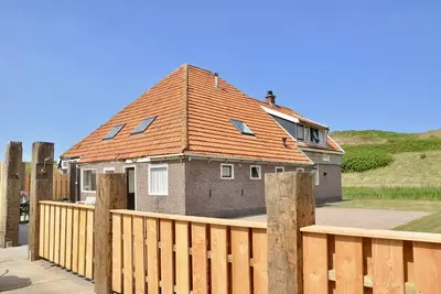 Image de La moitié de la ferme sur les dunes de Callantsoog