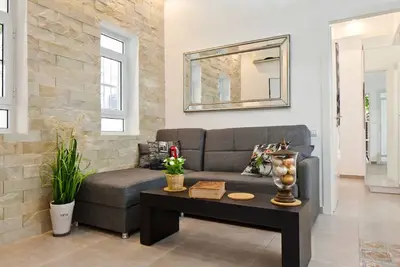 Image de Amit's Amazing Suite