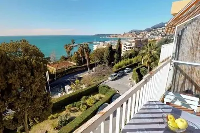 Image de 2p dernier étage, parking privé, climatisation, WiFi