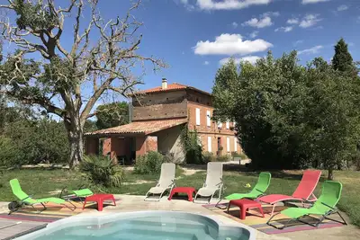 Image de Maison Vue Pyrénées 12 personnes Piscine