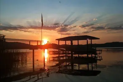 Image de Charmant et privée Accueil Lakefront!