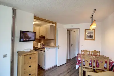 Image de Joli 2 pièces rénové pour 4 pers, ski aux pieds, exposé sud - Les Menuires, Rés. Boedette D 424
