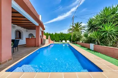 Image de Mouna, belle villa à Calpe pour 6 pax, piscine privée et wifi gratuit