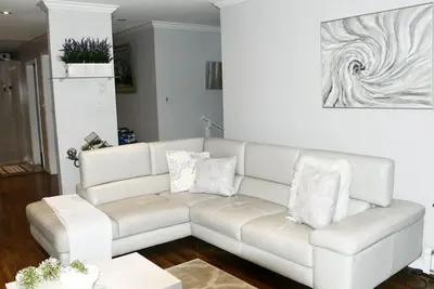 Image de Unité de luxe de 3 chambres du côté est de Vancouver