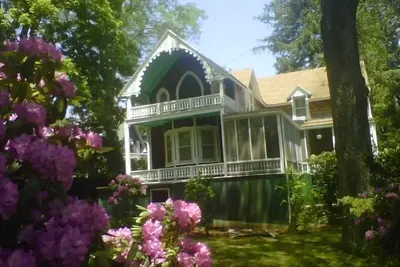 Image de Idéal pour les familles, maison victorienne de 4 chambres + club de plage