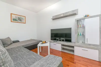 Appartement Ivano (61101-A1) - Dugi Rat