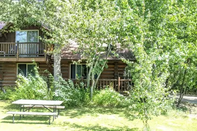 Image de Timber Wolf Une Chambre Au Wolfridge Resort