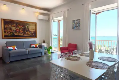 vues Super & appartement Astonishing vue sur la mer