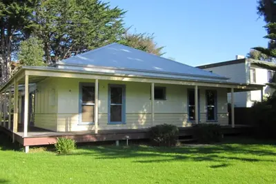 Image de 14 McLardy Court, Cowes