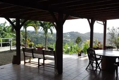Image de Spacieux et agréable T2 en rez de jardin avec grande véranda
