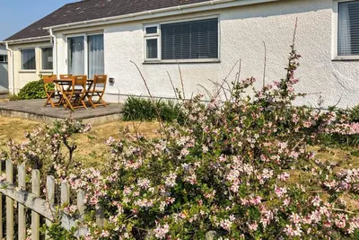 Image de 4 chambres à coucher à Criccieth, near Porthmadog