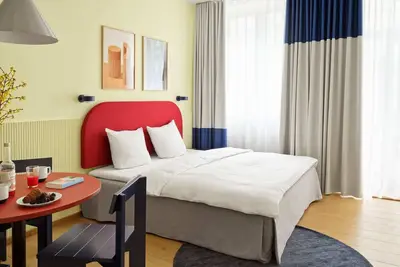 Image de Nord | Studio Hotel Apartment | 24\/7 Service| Sleeps 3