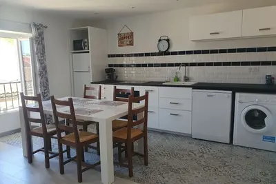 Image de Appartement refait Ă Neuf centre ville Nyons