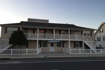 Image de 709 Sw Central Ave. , Seaside Park, Nj 08752 Unité B,