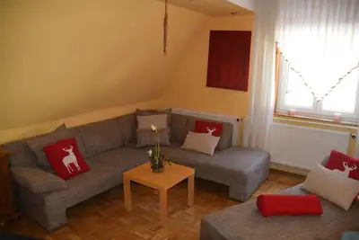 Image de Appartement \"Angel\" 8 (10) pers. 4 chambres \/ 2du \/ Wc \/ 120m² \/ sauna \/ W-Lan Thür. forêt