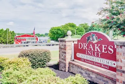 Image de Lakefront Home! Centre-ville de Nashville >> 20 milles