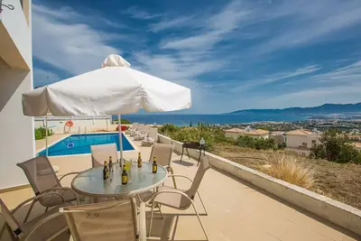 Image de Cyprus Villa Minutes from the Beach, Paphos Villa 1261
