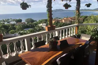 Penthouse n ° 2 avec vue imprenable sur l'océan et les couchers de soleil