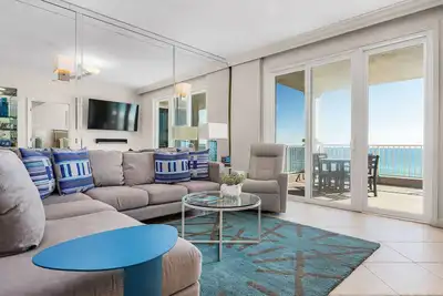 Image de The Inn At Crystal Beach # 405: 3 Br / 3 Ba condo Ă Destin, pour 8 personnes
