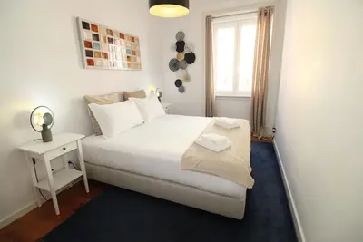 Image de Appartement Sete Rios, près du zoo de Lisbonne / Wifi gratuit C / V Esq.