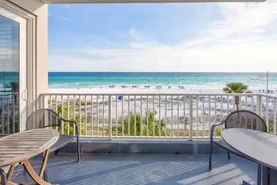 Image de The Inn At Crystal Beach # 309: Condo 2 Br / 2 Ba Ă Destin, pour 6 personnes